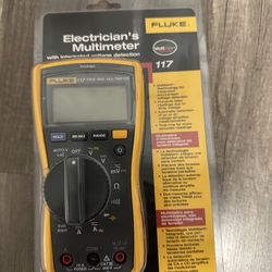 Fluke 117 Multimeter