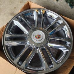 Cadillac Escalade Chrome Wheel