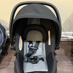 Safety 1st Infant Car Seat & Base 