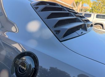 Rear Window Louvers; Unpainted Used - Dodge Challenger