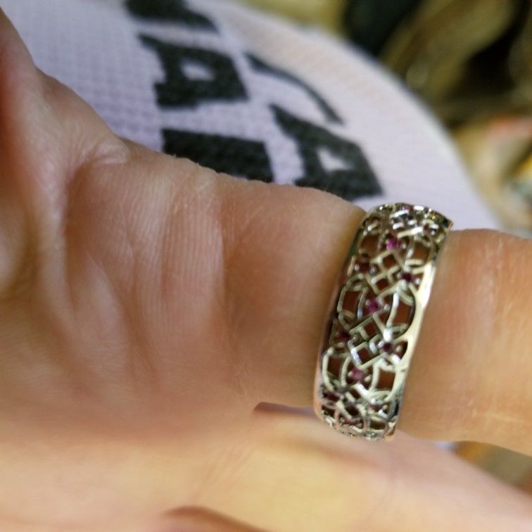 .925 Sterling Silver Retro style With Rubies