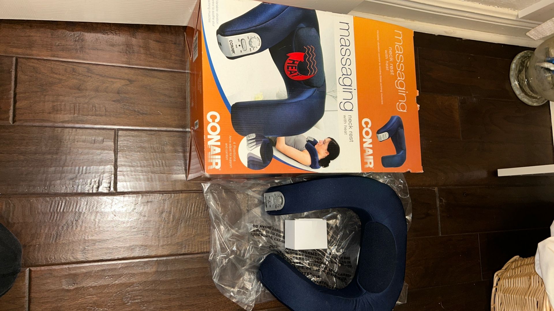 Conair Massaging Neck Rest With Heat