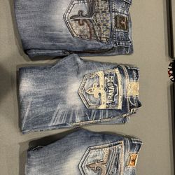 Rock Revival Jeans 