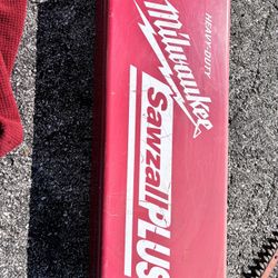 Milwaukee Sawzall Plus