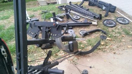 Complete fitness gear with weights had over 100 plus pound