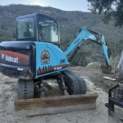 Bobcat 341 Excavator 
