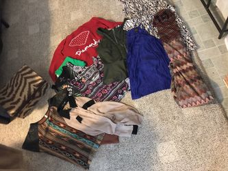 Box of Clothes - S-M $15