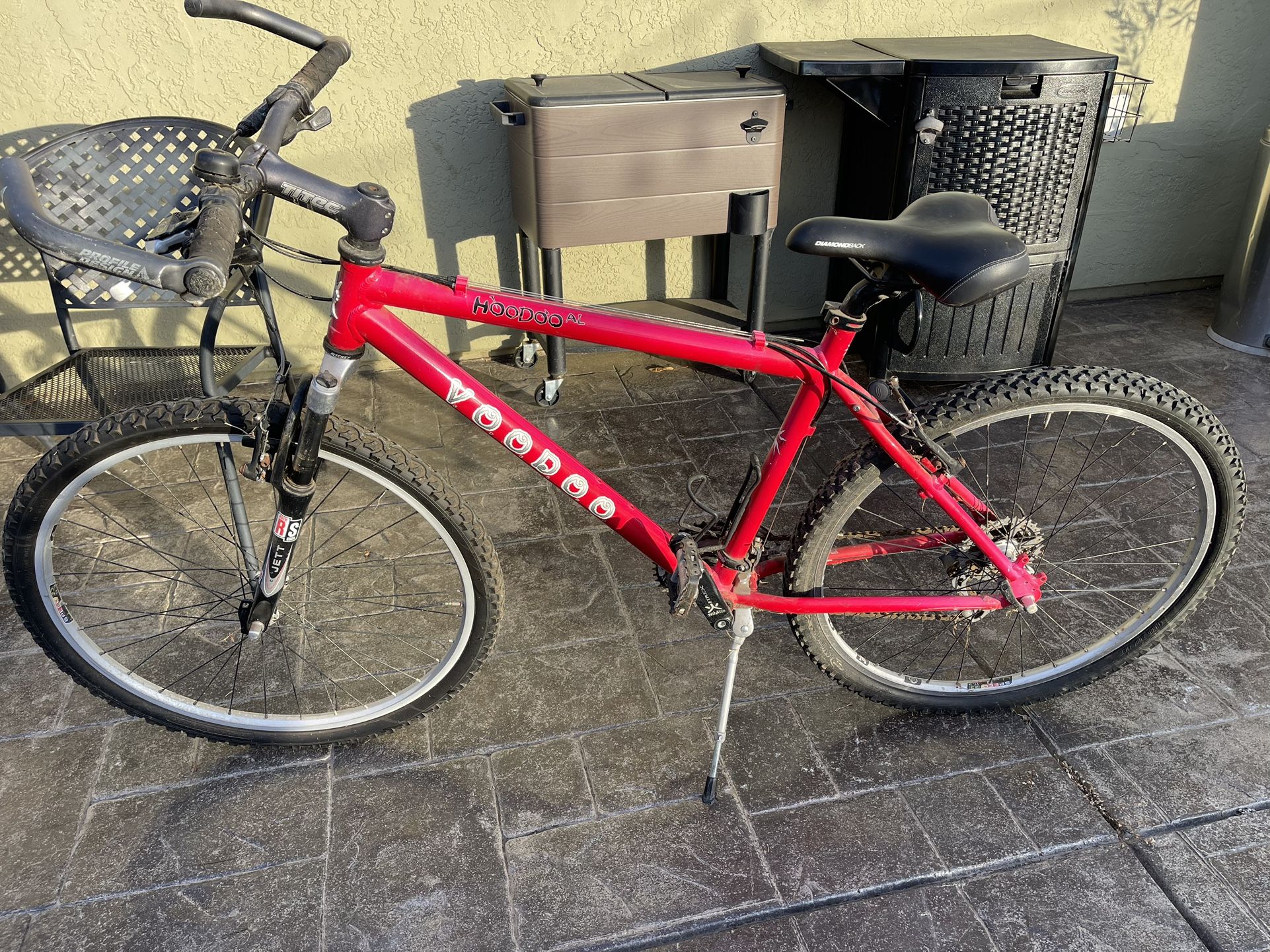 Al Hoodoo mountain bike