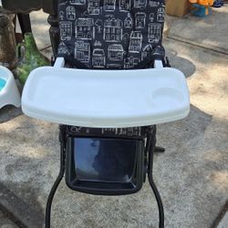 Baby/Toddler Fold Up High Chair