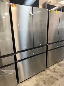 New Samsung bespoke refrigerator with beverage center