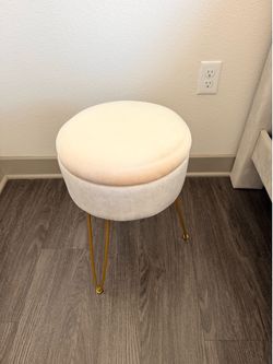 Stool chairs