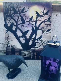 Halloween Decor