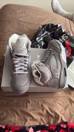 Grey wolf 5s