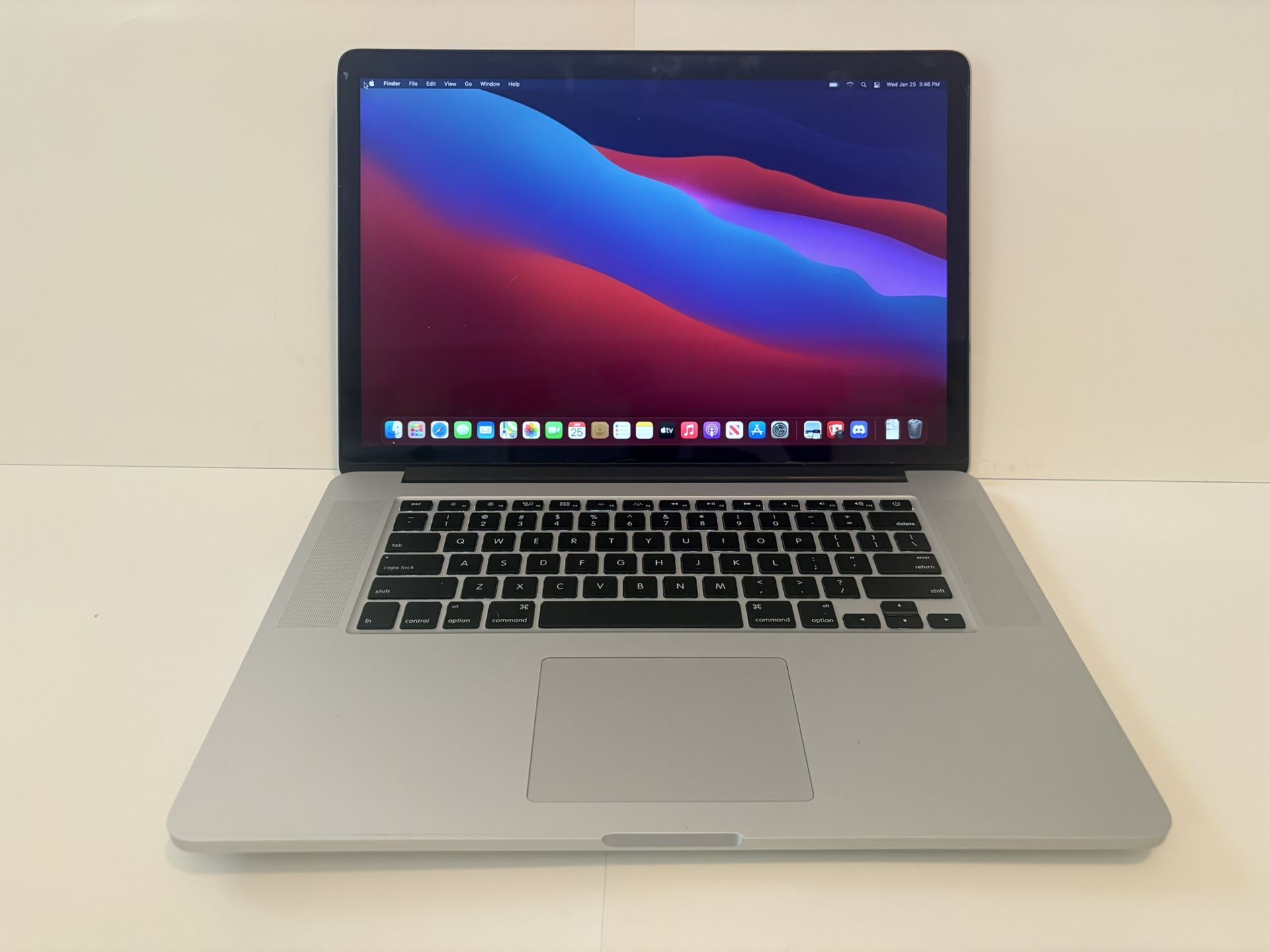 Apple MacBook Pro 15 inch Retina