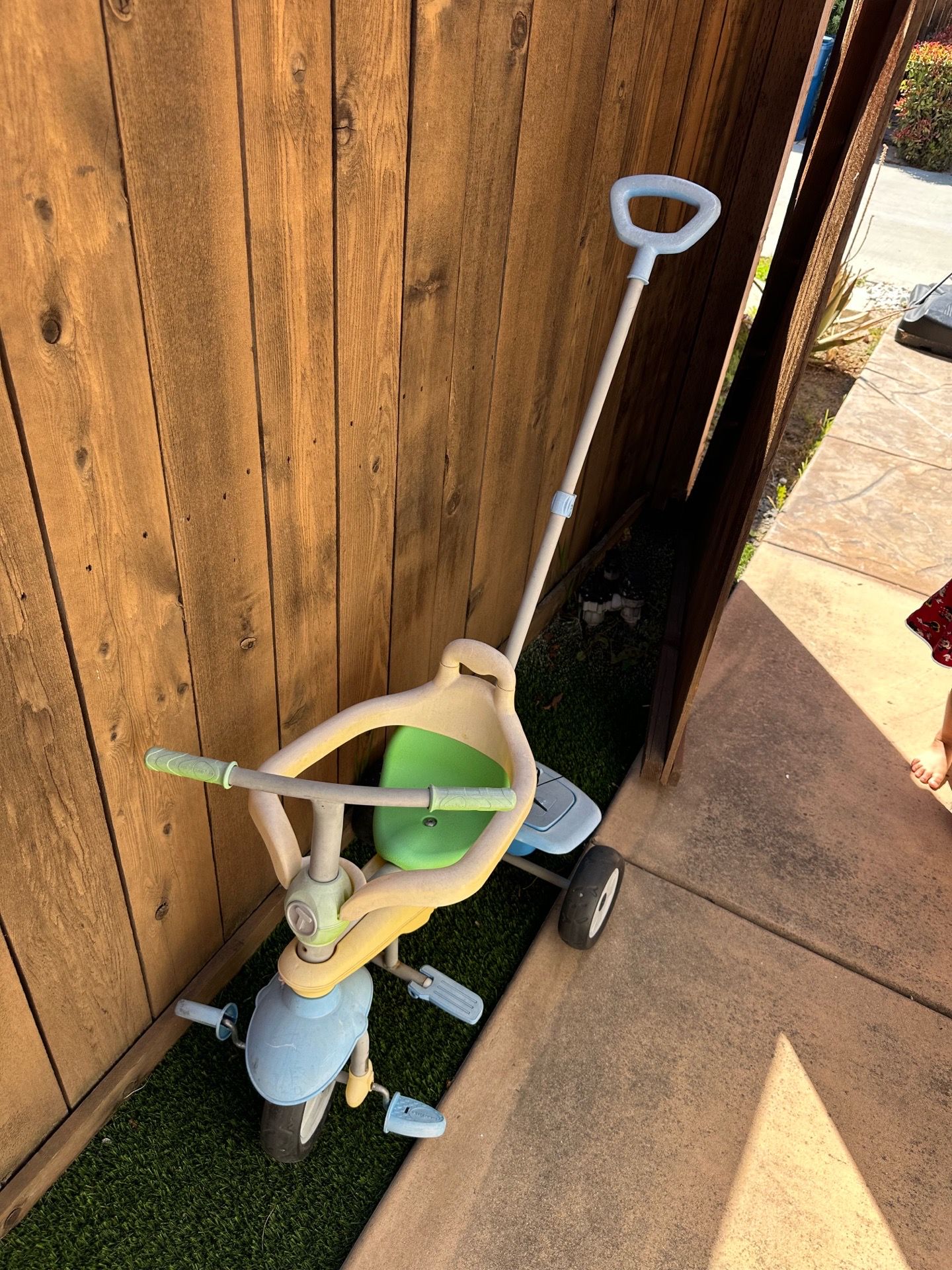 Free kids tricycle