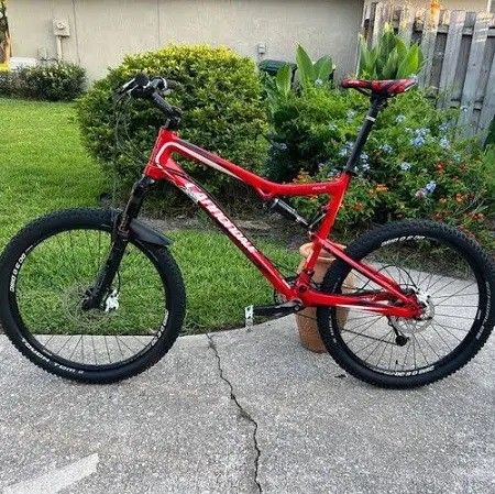 CANNONDALE Bike