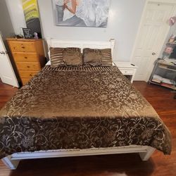 NEW Brown Queen Comforter With 2 Pillow Shams