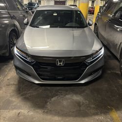 2020 Honda Accord 