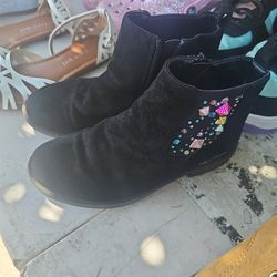 Girls Boots Size 1 