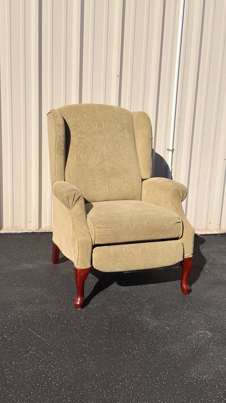 Accent Recliner