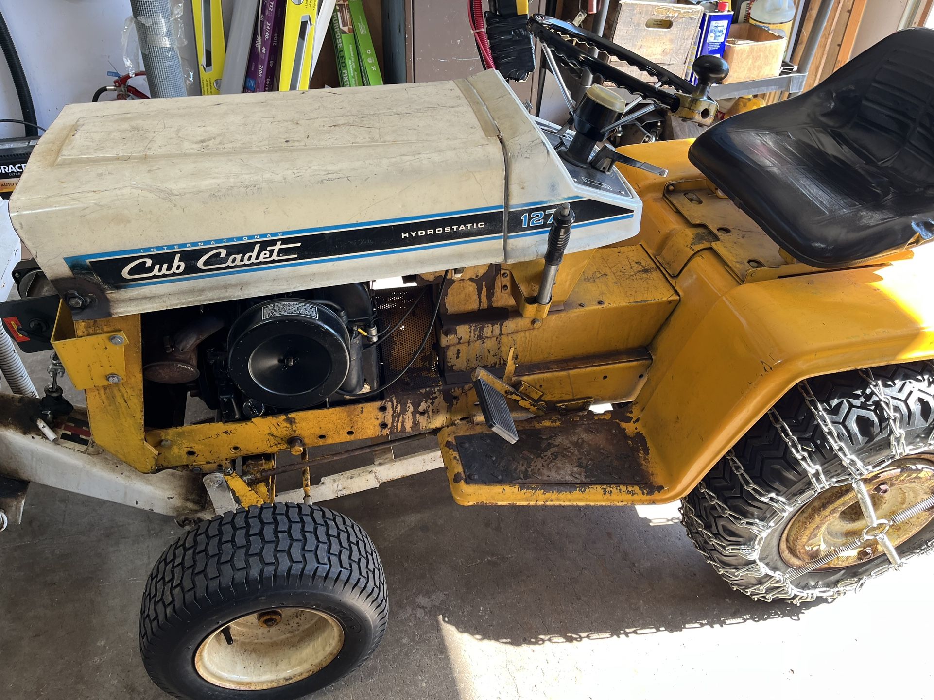 Cub Cadet 127 Hydro.