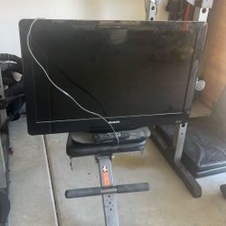 FOR SALE - 32” Philips Flatscreen TV 
