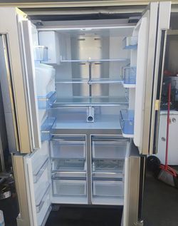 Samsung French Door Stainless Fridge
