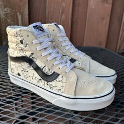Vans x Disney 101 Dalmatians Sk8 Hi in women's size 7.