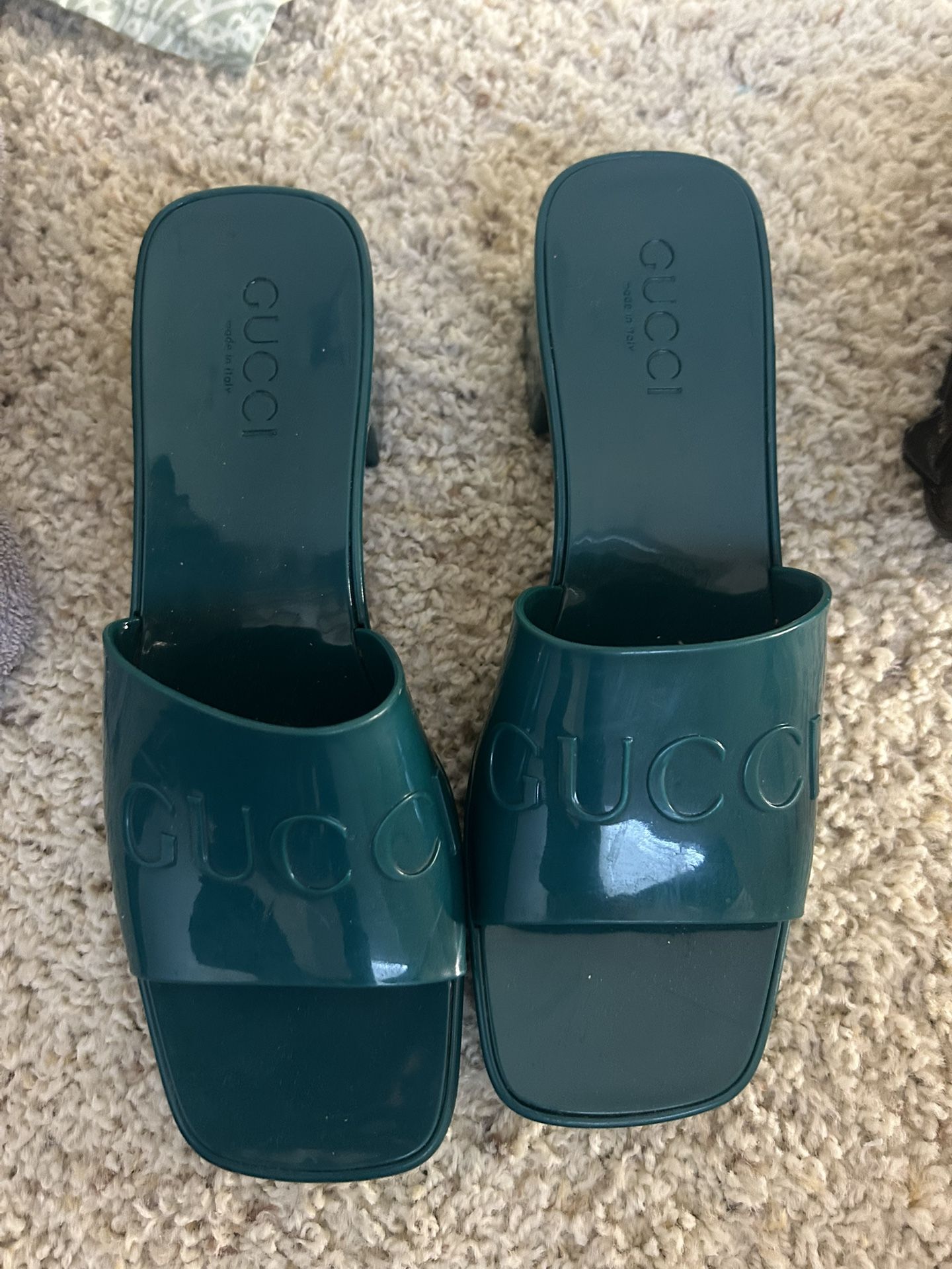 Gucci Sandles