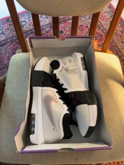 Size 11.5 · Nike LeBron Witness VIII White/Black/University Red · No Lid box · DS