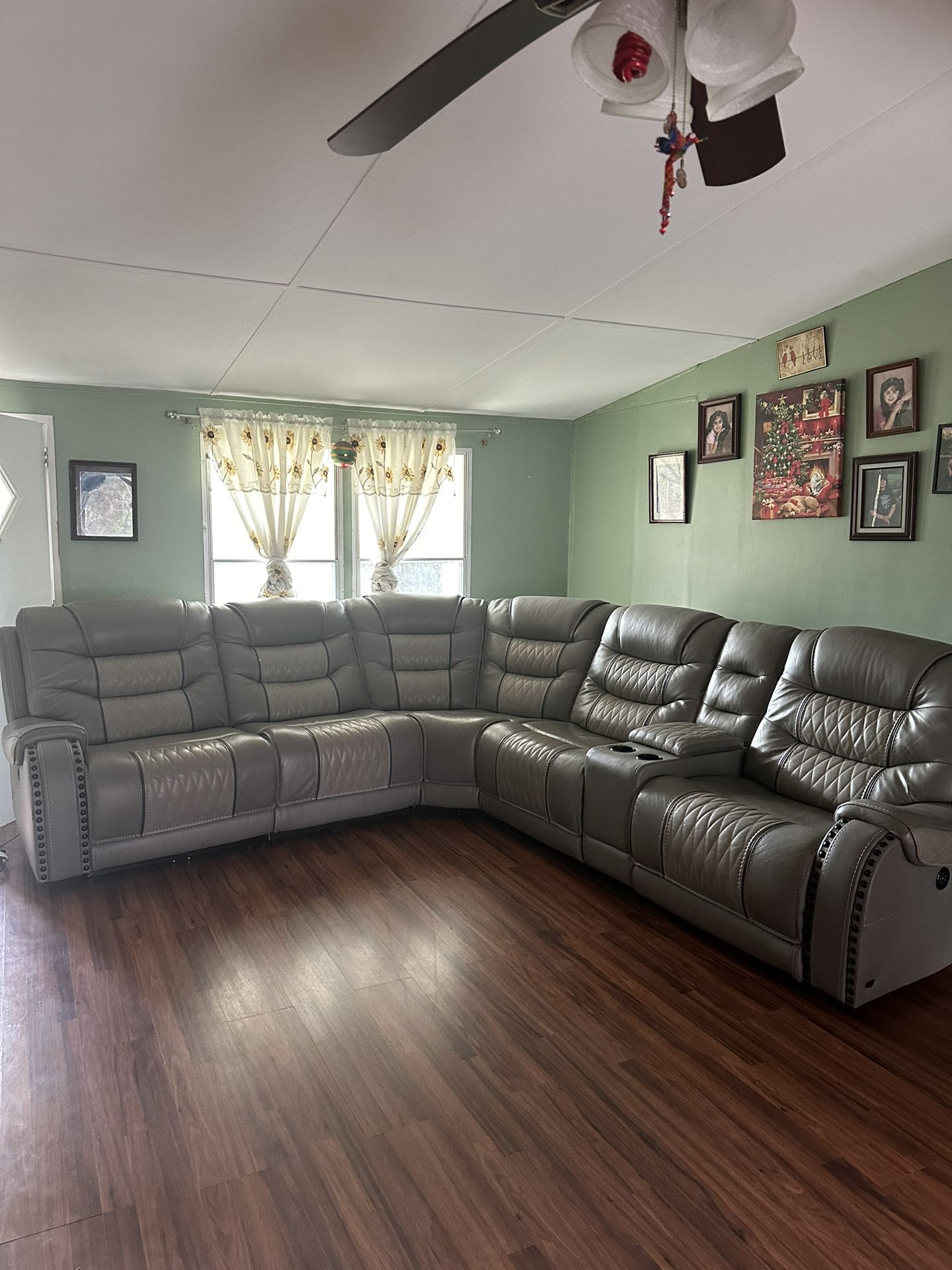 Reclining Sectional Couch