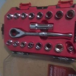 Husky 35 Piece Socket Set 