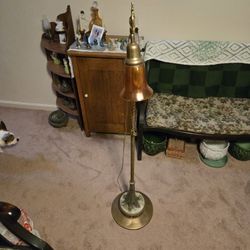 Antique Stand Up Lamp