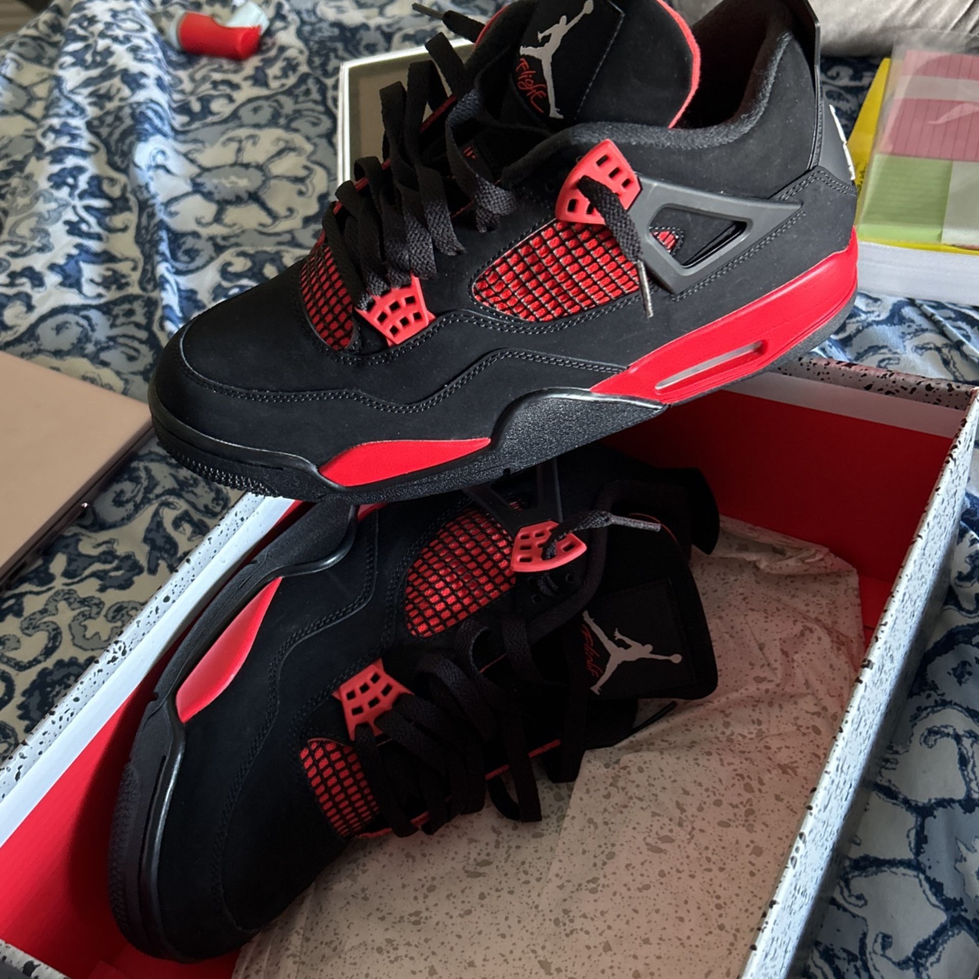 Jordan 4 “Red Thunder” VNDS
