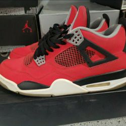 Air Jordan 4 Retro