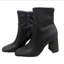 Express Block heel sock Booties Size 10
