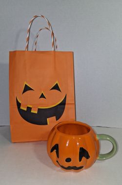NEW Target Jack O Lantern pumpkin mug with gift bag