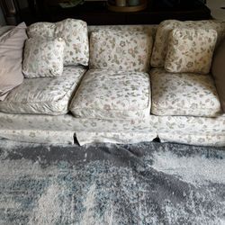 Floral Couch - Good condition 