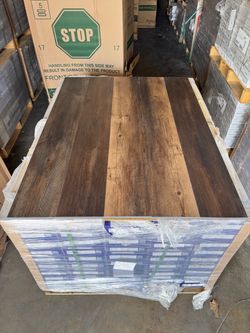 Fire Oak Waterproof LVP flooring ( 31.06 sq ft)