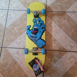 SANTA CRUZ SKATEBOARD SIZE 7.75