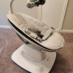 4moms MamaRoo Multi-Motion Baby Swing