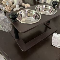Raised Dog Bowl