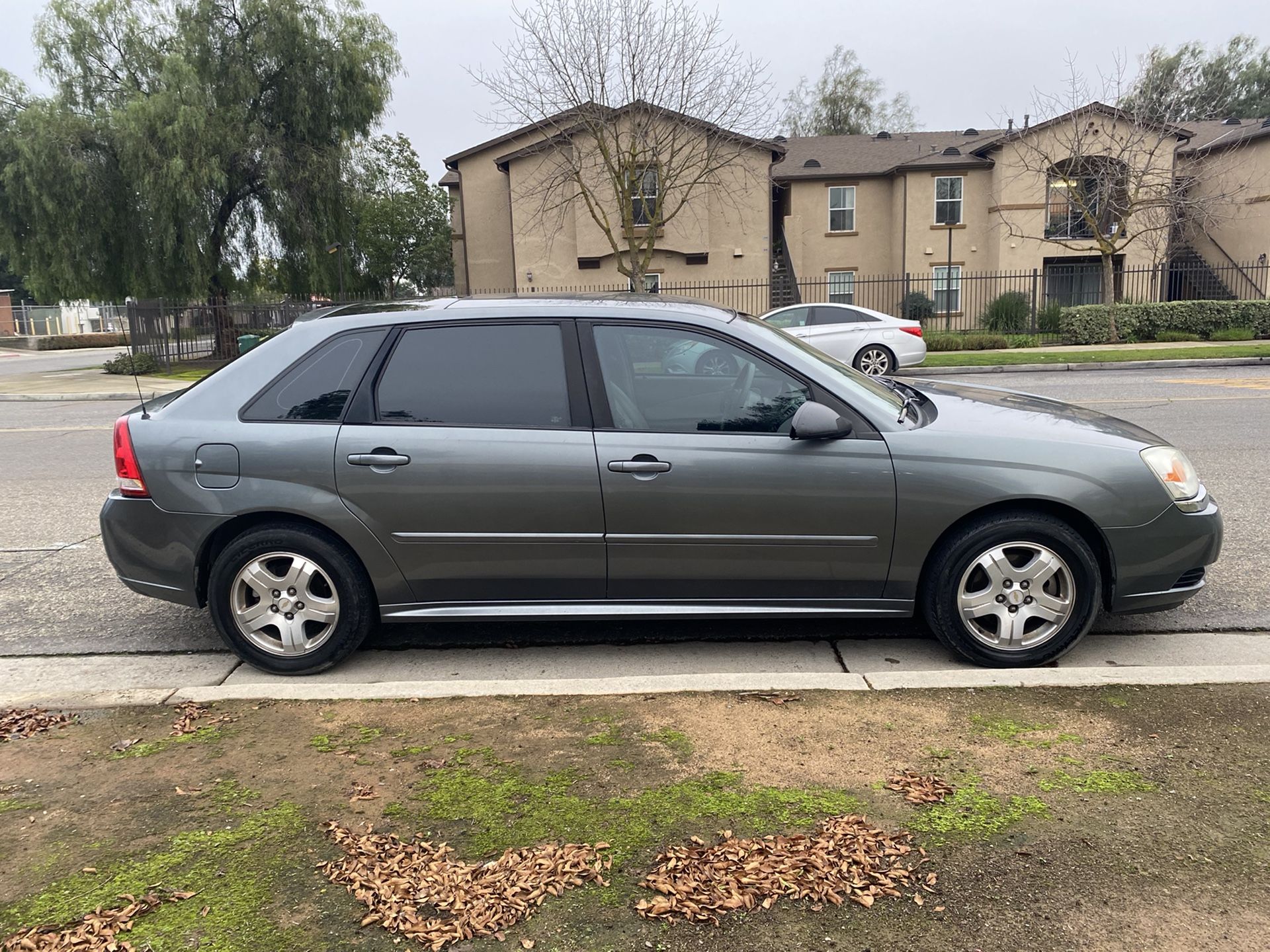 2004 Chevrolet Malibu Maxx for Sale in Madera, CA OfferUp