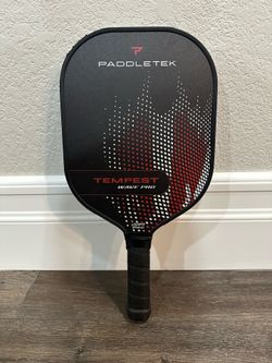 Paddletek Tempest Wave Pro Pickleball Paddle w/ Balls