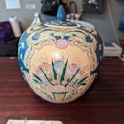 Vintage Chinese Oriental Asian Porcelain Melon/Ginger Jar Blue Yellow Enamel