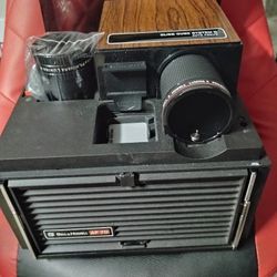 Like New Vintage Belle & Howell AF70 Projector