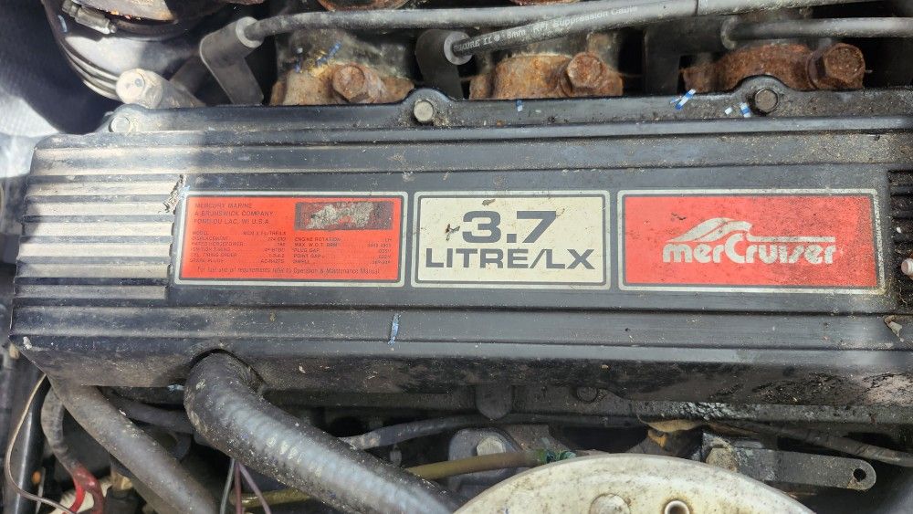 2 Mercruzier Engines 3.7