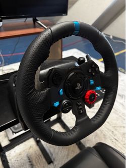 Logitech G29 Steering wheel
