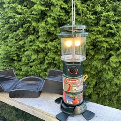 Coleman Propane Lantern with Case