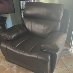 American Signature Monte Carlo Manual Recliner